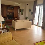 Elida 4*