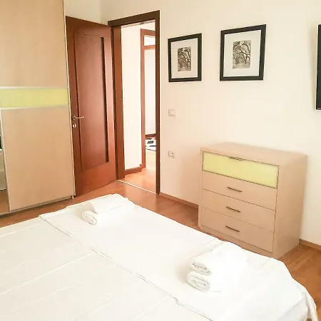 Elida Pensjonat Trajas