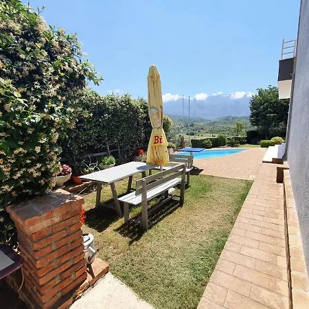 Elida Guest house