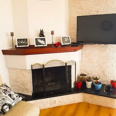 Elida Guest house Tragjas