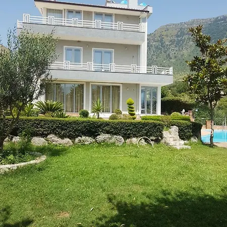 Guest house Elida