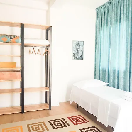 Elida Guest house