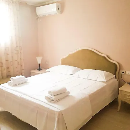 Guest house Elida Tragjas