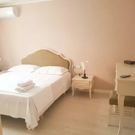 Gasthuis Elida 4*