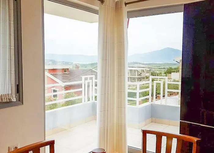 Elida 招待所 Trajas