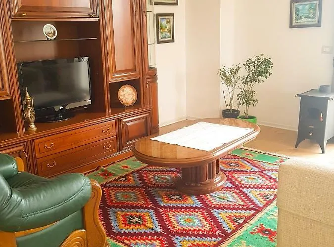 招待所 Elida Trajas