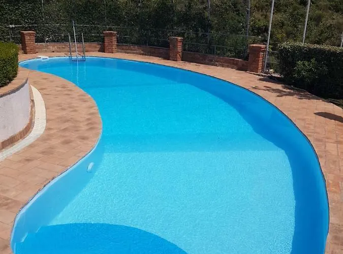 Elida 招待所 Trajas