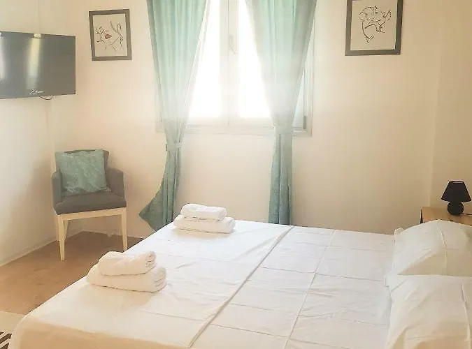 Elida 招待所 Trajas