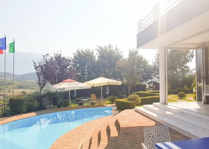 Elida Pensjonat Trajas