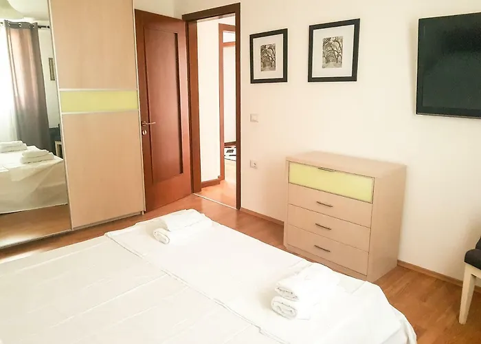 Elida 招待所 Trajas