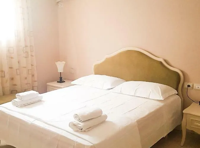 招待所 Elida Trajas